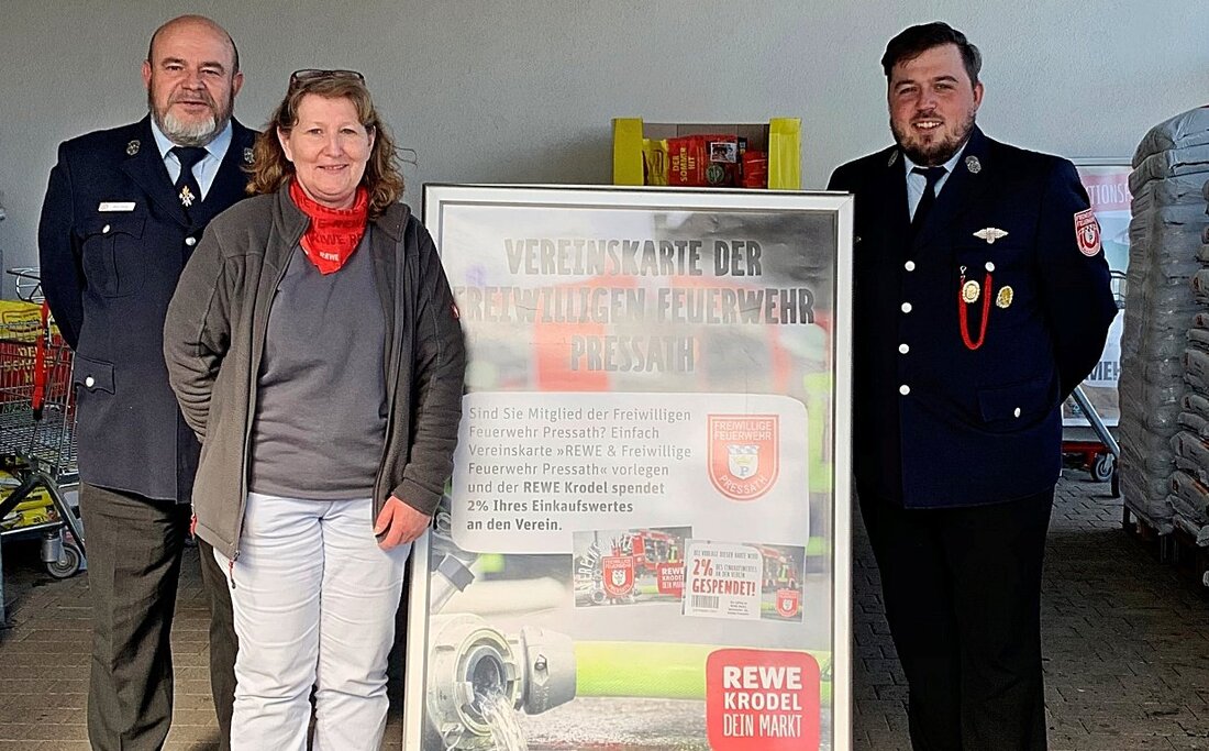 Pressath. Der Verbrauchermarkt REWE in Pressath unterstützt ab sofort die Mitglieder der Feuerwehr in Pressath. Elke Krodel, die Leiterin des Marktes in Pressath traf sich zu einem Gespräch mit den [&hellip;]