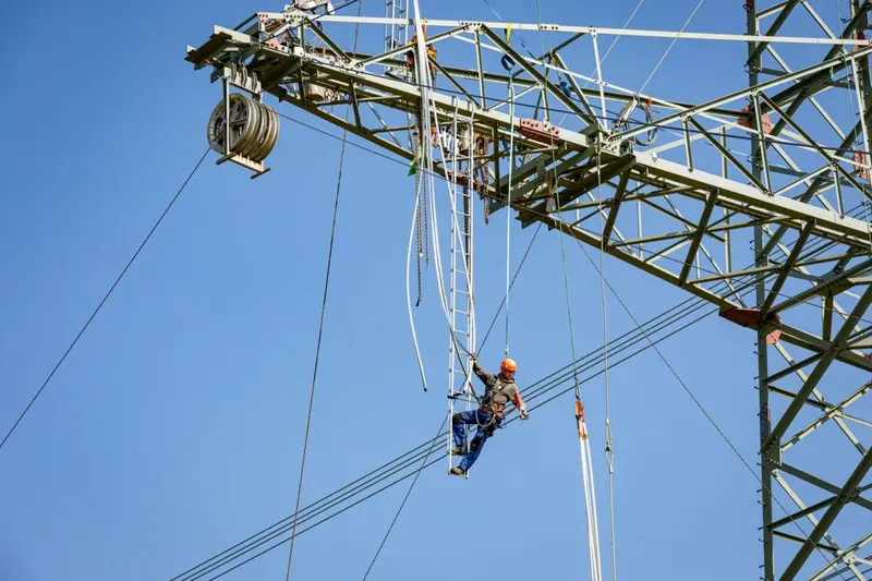 Unsichtbar unter der Erde, sichtbar am Himmel: Die neuen Stromprojekte bei Weiden