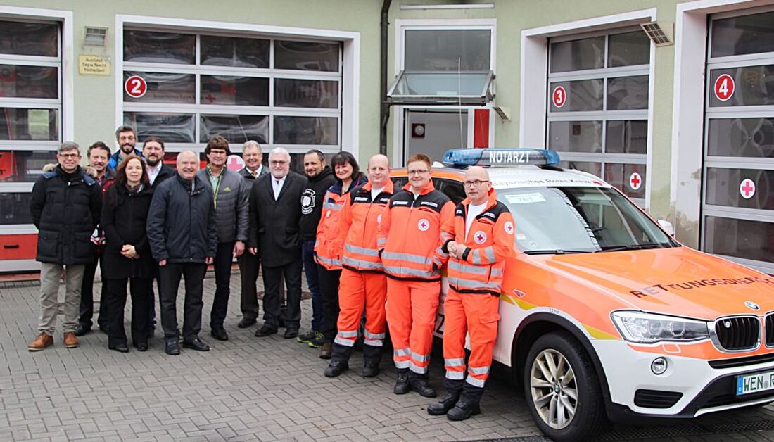 Eschenbach. Für die SPD-Fraktion ist der Silvesterbesuch von verschiedenen Einrichtungen schon Tradition. Dieses Jahr besuchten sie die Polizeiinspektion, das Haus St. Laurentius und die Regens-Wagner-Stiftung. Außerdem ging es danach noch [&hellip;]
