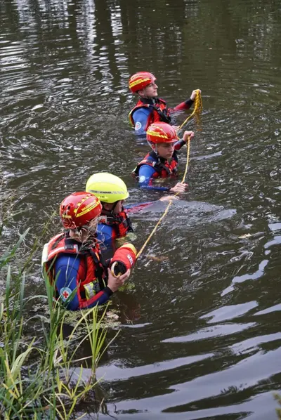 Wasserwacht-Jugend zeigt Stärke bei 24-Stunden-Übung in Weiherhammer