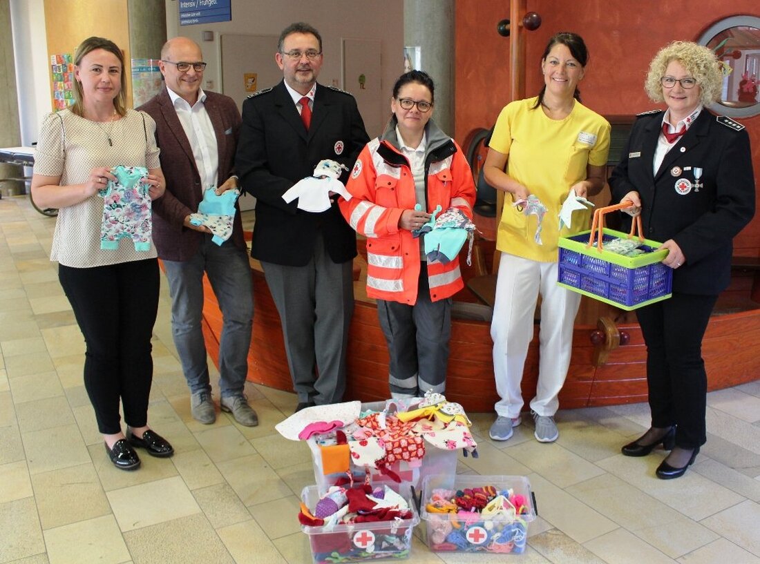 Weiden/Rothenstadt. „Rotes Kreuz auf weißem Grund – hilfsbereit zu jeder Stund‘!“ Dieses Mottohat sich die BRK-Bereitschaft Rothenstadt auf die Fahnen geschrieben. Dass diese Einstellung auch gelebt wird, zeigt die Unterstützung [&hellip;]