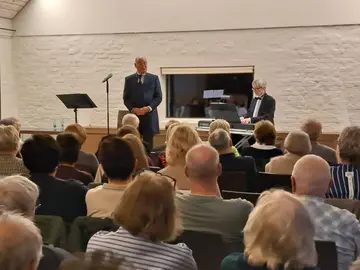 Zwanzigerjahre-Klänge verzaubern Publikum in Falkenberg