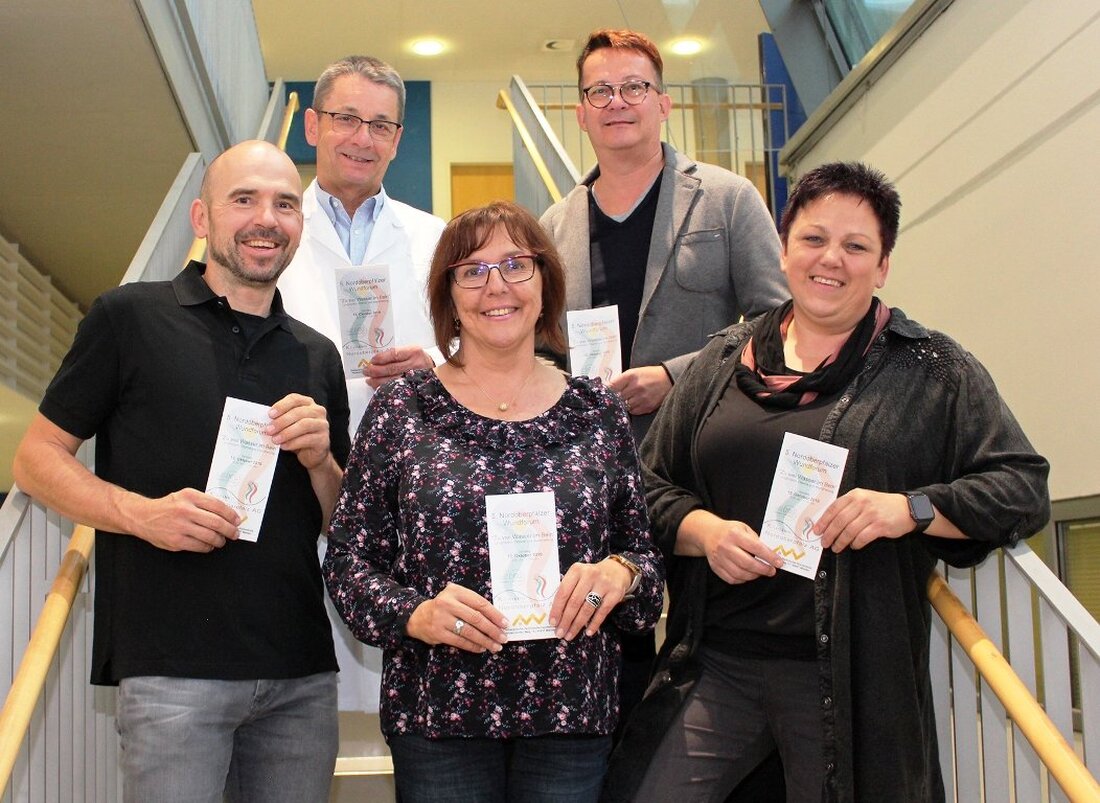 Weiden. Das Lymphgefäßsystem trägt maßgeblich dazu bei, Flüssigkeit aus den Beinen abzutransportieren. Stauen sich Lymphflüssigkeit (es liegt dann eine Lymphödem vor) oder anderes Gewebewasser in den Beinen, können hartnäckige Wunden [&hellip;]