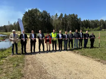 Renaturierte Vils bei Vilseck stärkt Hochwasserschutz und Artenvielfalt