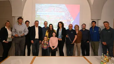 OB Cerny verleiht "Grüne Hausnummer" an drei Projekte in Amberg