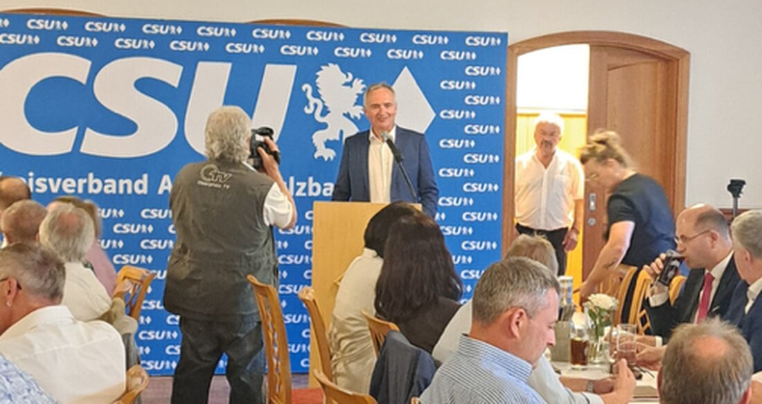 Sulzbach-Rosenberg. Die CSU Amberg-Sulzbach zieht nach ihrer Kreisvertreterversammlung eine positive Bilanz. Sie feiert die Wiederwahl von Landrat Richard Reisinger und blickt dank starker Basis zuversichtlich nach vorn.