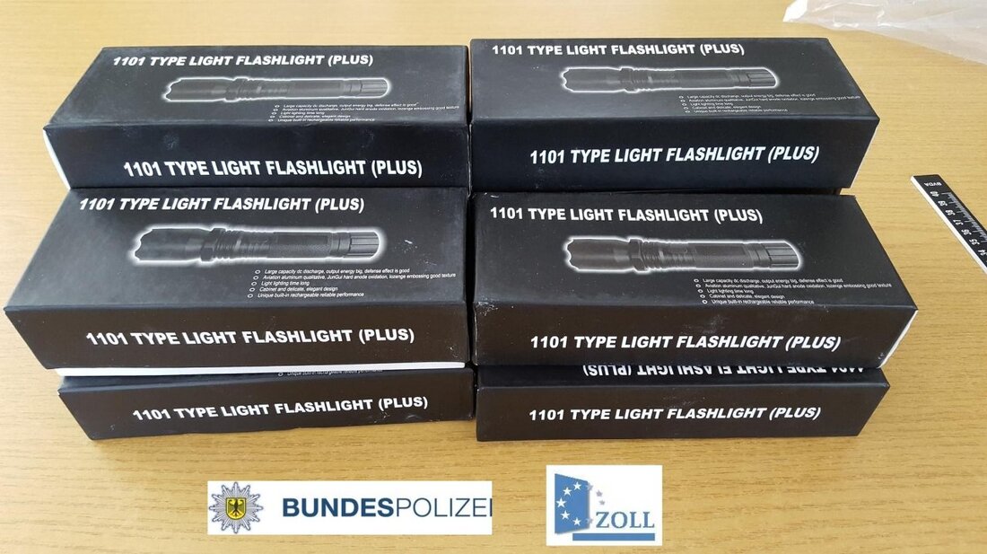 Waidhaus/Waldsassen. Was man so alles auf einem Asiamarkt bei unseren Nachbarn in der Tschechischen Republik kaufen kann. Wenn man sich allerdings für verbotene Waffen oder Ähnliches entscheidet, sollte man sich [&hellip;]