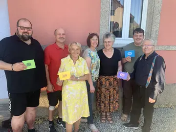 Benefizveranstaltung „O'schnitthalle Kunterbunt“ - 2.300 Euro für vier Organisationen