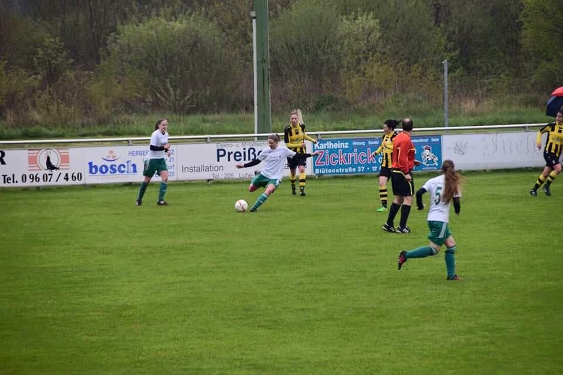 Neudorf. In der ersten Hälfte gestaltete sich das Spiel ausgeglichen. Mehr Fehler auf nassem Boden machte der TSV, was natürlich etwas Unsicherheit ins Spiel der Heimmannschaft brachte. In der 22. Minute [&hellip;]