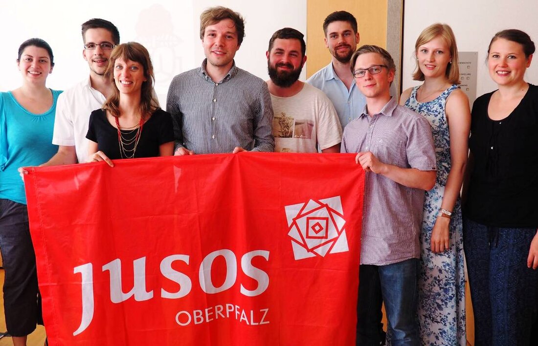 Weiden. Die SPD-Mitglieder haben mit deutlicher Mehrheit für die Neuauflage der großen Koalition gestimmt – bei den Jusos Oberpfalz sorgt das für Unmut. In einer Pressemitteilung erklären die jungen Genossen ihre [&hellip;]