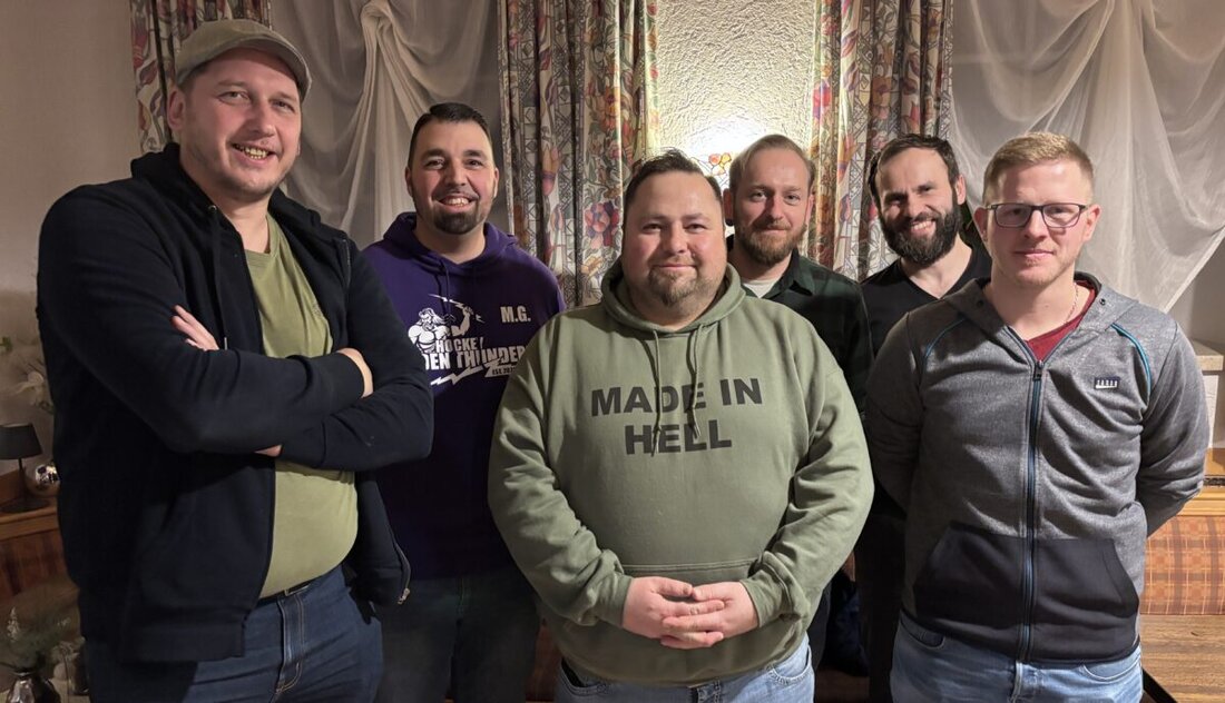 Weiden. Eine klare Zukunftsstrategie hat der Hobbyeishockeyverein Weiden Thunders e.V. in der Jahreshauptversammlung ausgegeben.