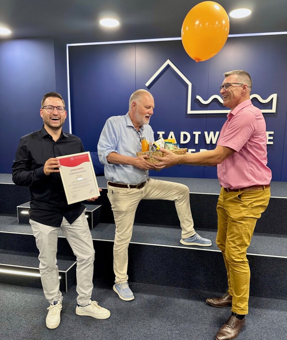 Amberg. Die Stadtwerke Amberg und die IfG GmbH Institut für Gesundheit und Management feiern dieses Jahr ihr 15-jähriges Jubiläum der Zusammenarbeit. 