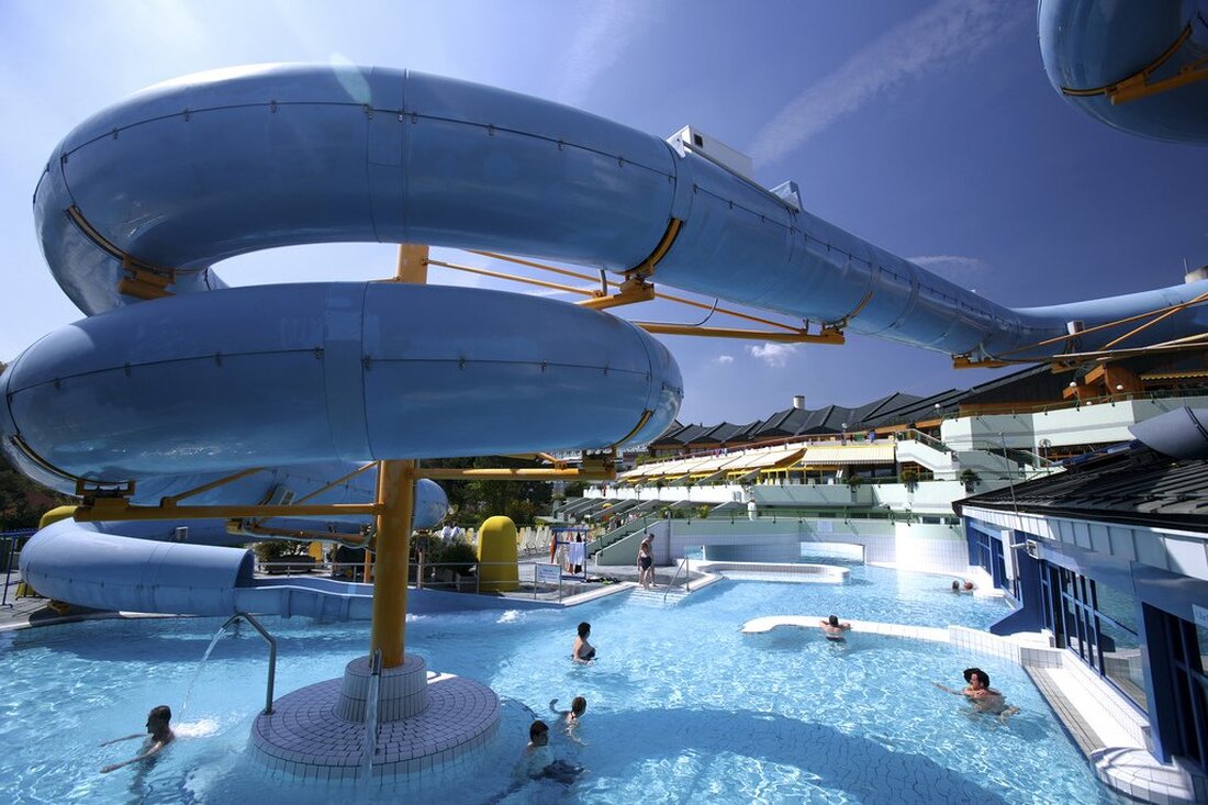 Düsseldorf. Viele Kinder können am Ende der Grundschule nicht sicher schwimmen, warnen DLRG und ARAG. 393 Menschen ertranken im vergangenen Jahr – Experten erklären, wie Eltern, Badegäste und Betreiber Risiken im Bad und an Seen senken.