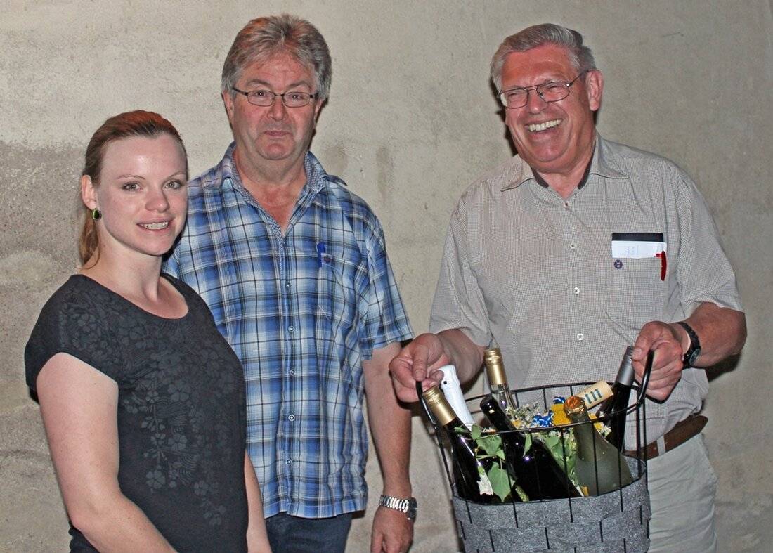 Tirschenreuth. Bereits im April verabschiedete sich der langjährige Tourismusreferent des Landkreises Tirschenreuth, Peter Knott, in den Ruhestand. Daher sah er nun die Zeit gekommen, anlässlich der Jahreshauptversammlung der ARGE Fisch im Landkreis Tirschenreuth e.V. [&hellip;]