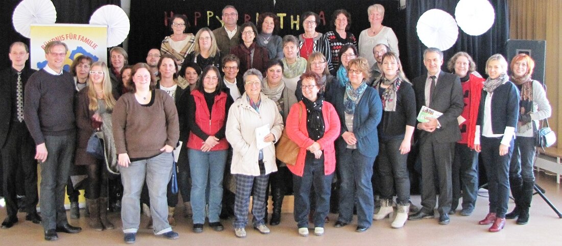 Tirschenreuth. Auf ein turbulentes Jahr 2015 konnte das Bündnis für Familie beim jährlichen Plenumstreffen zurückblicken. Die Mitglieder des landkreisweiten Netzwerks trafen sich diesmal in den Räumen der Lebenshilfe in Mitterteich, [&hellip;]