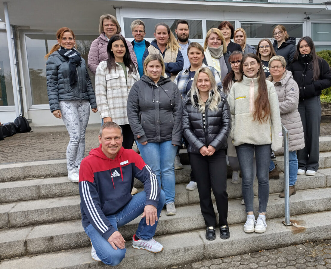 Weiden. 17 Personen absolvierten erfolgreich eine Weiterbildung zu Hygienebeauftragten in der Pflege an der Gesundheitsakademie NEW Life in Neustadt.