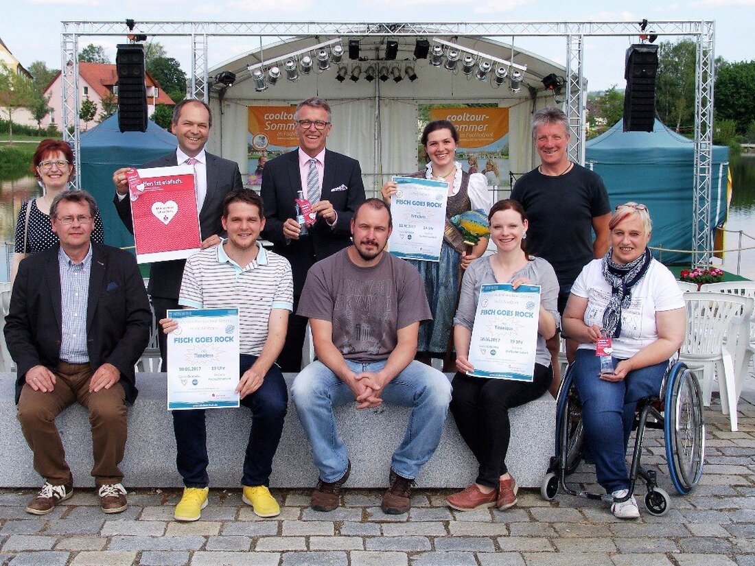 Tirschenreuth. Am 10. Juni bringt das Erlebnis Fisch die schwimmende Seebühne im Fischhofpark im Rahmen des Tirschenreuther Cooltour-Sommers zum Beben. Im Mittelpunkt der Veranstaltung steht der Charity-Gedanke. Die Sparkasse Oberpfalz Nord [&hellip;]