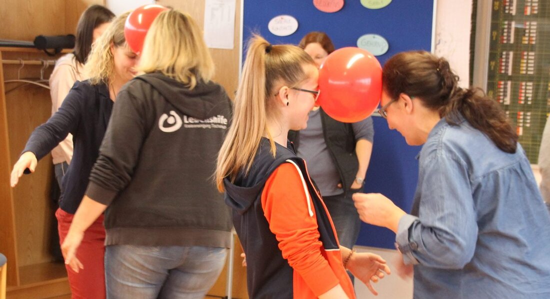 Mitterteich. Spielen macht Spaß – und hat auch in pädagogischer Hinsicht seine Wirkung! Warum man sich das Spielen als Grundbedürfnis über das Kindesalter hinaus bewahren sollte.  Viel zu lachen gab’s [&hellip;]