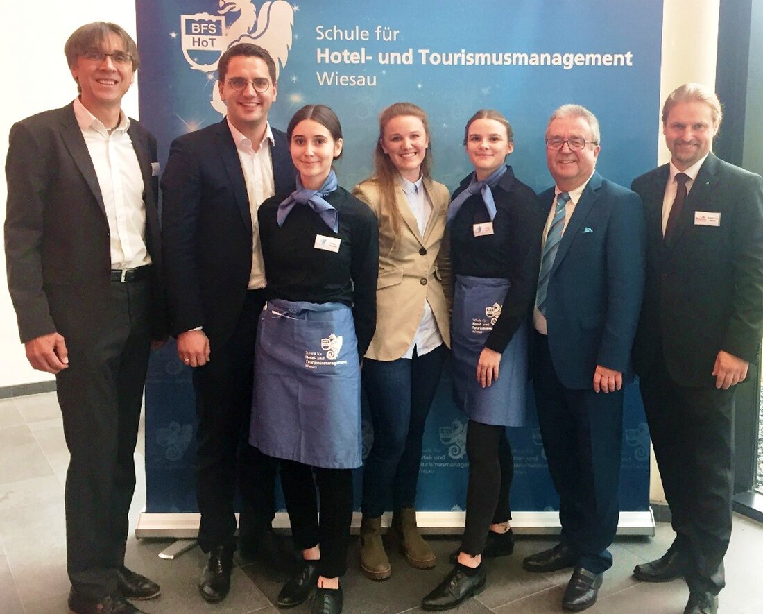 Wiesau. Die Europäische Union unterstützt die Auslandspraktika an der Tourismusschule Wiesau mit bis zu 90.000 Euro Förderung. Unter dem Projekttitel “ETiHaT – European Training in Hotel and Tourism” hat der [&hellip;]