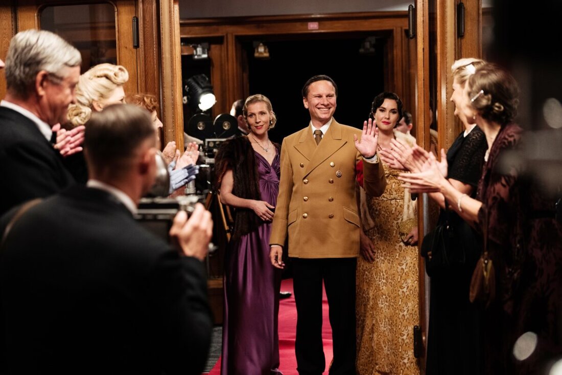 Weiden. Zum 20. Mal veranstaltet der Lions Club Weiden ein Charity Movie, diesmal mit dem Film „Führer und Verführer“ am 1. Oktober, dessen Erlös wohltätigen Zwecken zugutekommt. 