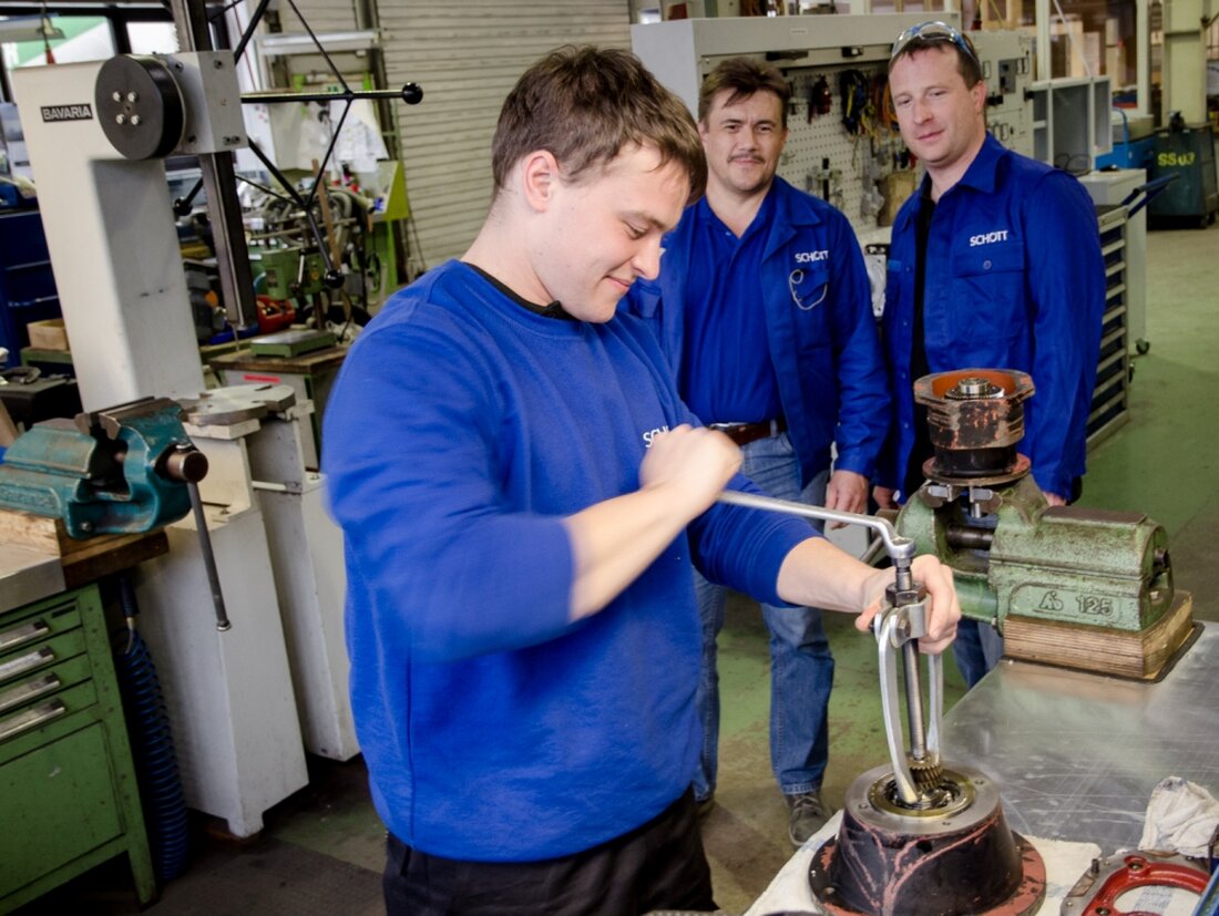 Weiden. Jetzt noch deine Chance auf eine Förderung für den “AdA-Schein” nutzen.  Mitarbeiter aus Klein- und Kleinstunternehmen können bis Ende 2019 kostenlos einen Gutschein für die „Ausbildung der Ausbilder“ (AdA) [&hellip;]