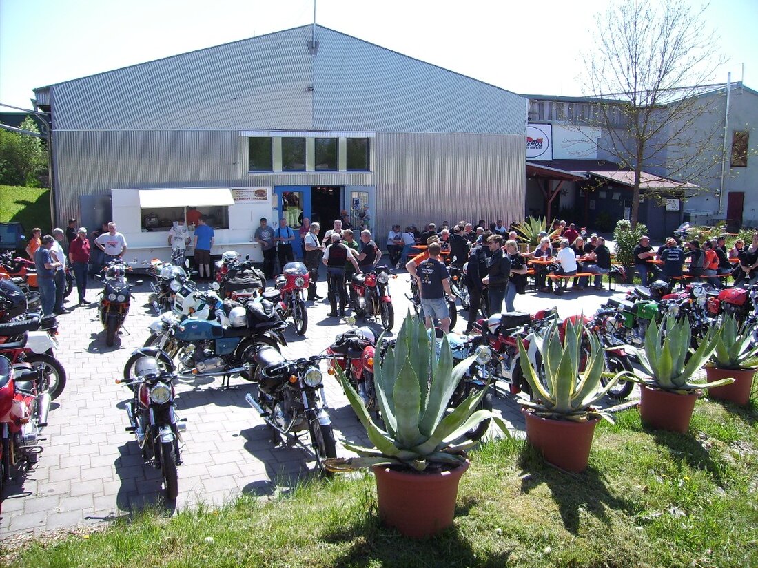 Trabitz. Die „Tage des Donners 2016“ sind gezählt. Jedoch wird man in der Laverda Szene noch lange von den Tagen bei der Laverda Connection Oberpfalz (LCO) in der Trabitzer Lumperer Hall schwärmen. Bis [&hellip;]