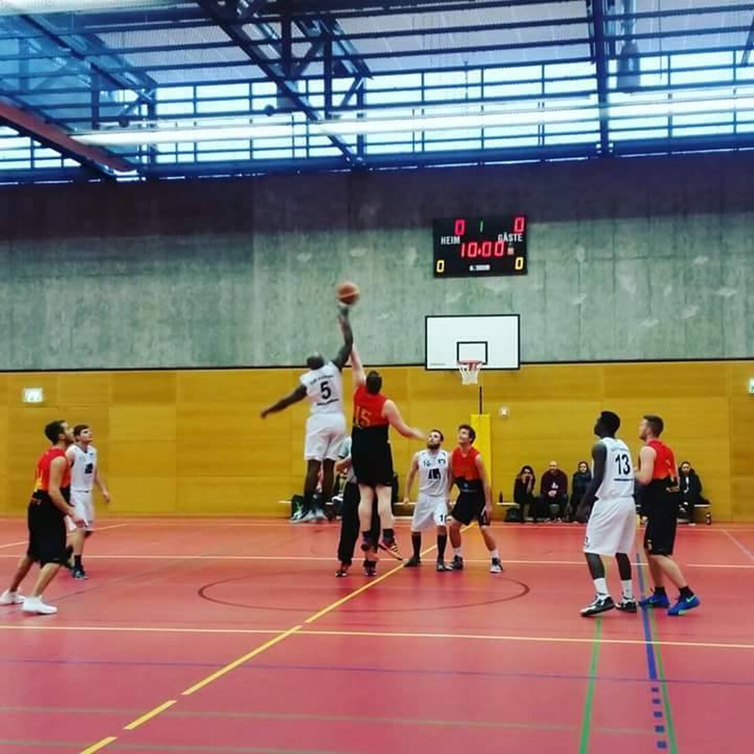 Pressath. Trotz ersatzgeschwächter Mannschaft siegen die Pressather Basketballer in Regensburg. Gegen Cham musste sich die Mannschaft vergangenes Wochenende geschlagen geben.  Von Josef Hausner Vor zwei Wochen sind die DJK Basketballer in [&hellip;]