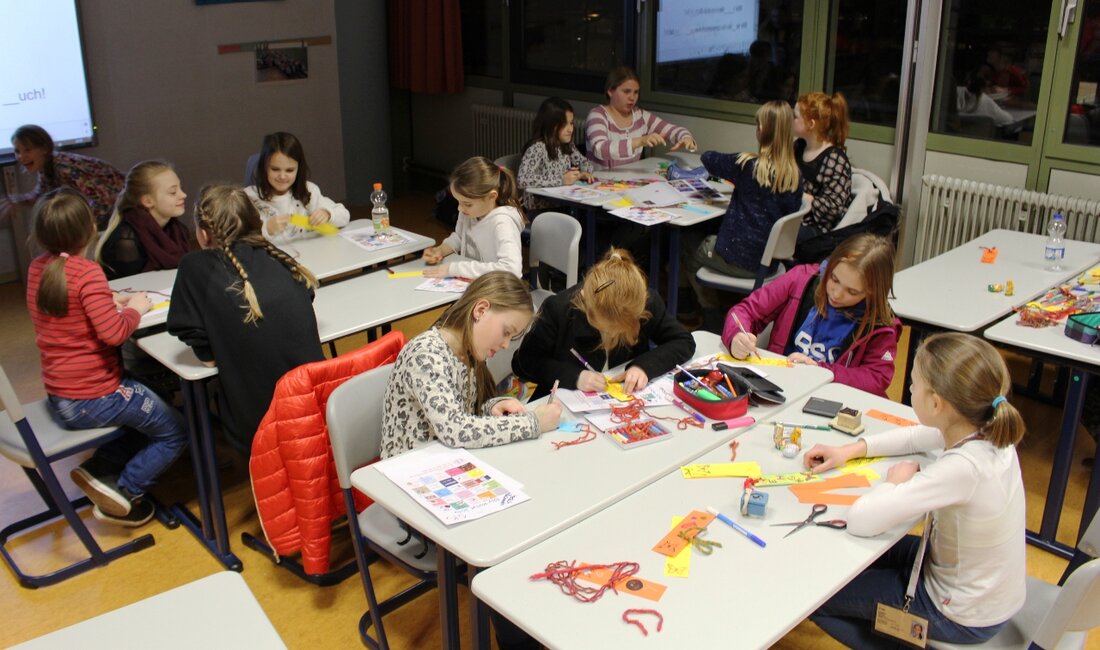 Weiden. Wie jedes Jahr stellt sich für Grundschulabgänger die Frage: Wohin jetzt? Dafür lädt das Elly-Heuss-Gymnasium Eltern und Töchter, die am Übertritt in das Mädchengymnasium interessiert sind, am 21. Februar in die [&hellip;]