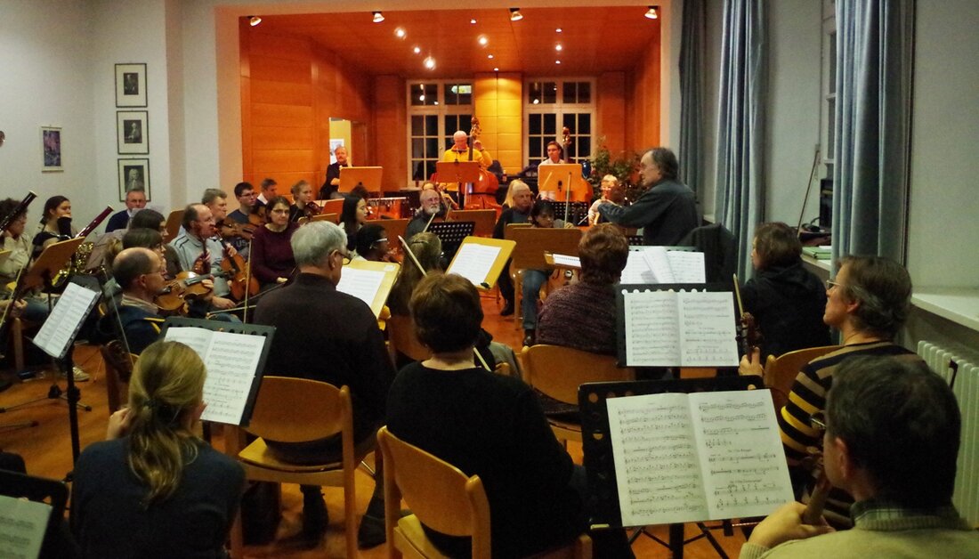 Weiden. Das Märchen “Schneewittchen” wird in der Weidener Max-Reger-Halle uraufgeführt. Am Sonntag, den 21. Februar um 11.00 Uhr präsentieren die Schauspielgruppe der Franz-Grothe Schule und das Sinfonieorchester der Stadt Weiden [&hellip;]