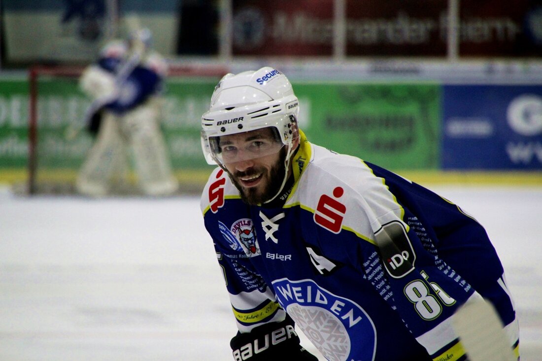 Weiden. Der Weidener Eishockey-Spieler Marcel Waldowsky sorgt gerade mit seinem Interview nach dem Spiel der Blue Devils gegen die Selber Wölfe am Wochenende für Furore in der Sport-Welt. Die meisten [&hellip;]