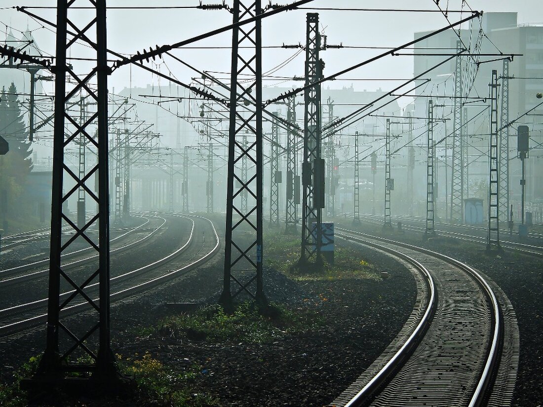 Weiden./Neustadt/WN/Tirschenreuth. Am gestrigen Mittwoch legte Verkehrsminister Alexander Dobrindt (CSU) den ‘Bundesverkehrswegeplan 2030’ (BVWP) in Berlin vor. Albert Rupprecht (CSU), der Neustädter Bundestagsabgeordnete, zeigt sich stolz darüber, dass die Elektrifizierung der Bahnstrecke Hof-Regensburg [&hellip;]