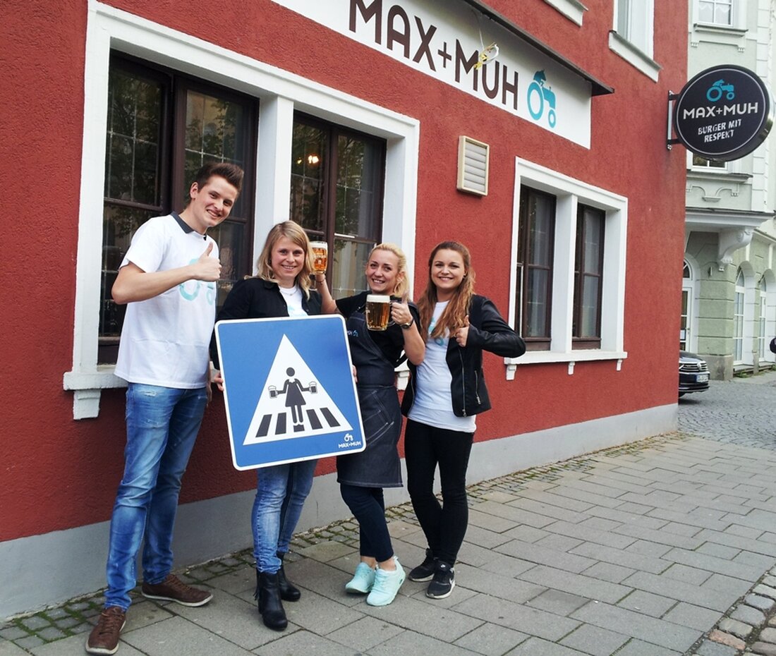 Weiden. Aus alt mach neu – Das warten hat endlich ein Ende: Am Samstag feiert “MAX+MUH – Burger mit Respekt” in Weiden große Eröffnung. Ein Wirtshaus für Jung und Alt, [&hellip;]