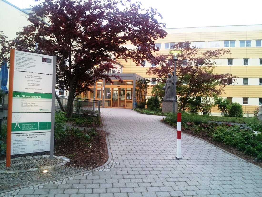 Tirschenreuth. Die Medizin macht enorme Fortschritte. In einer Vortragsreihe im Krankenhaus Tirschenreuth werden die Vorteile, Risiken und Chancen neuer Endoprothesen vorgestellt. Das sind Implantate, die dauerhaft im Körper eingesetzt bleiben [&hellip;]