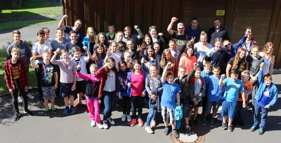 Wernersreuth/Weiden. Ein kurzweiliges Wochenende mit viel Spaß, Sport und Bewegung erlebten die Jugendlichen des HC Weiden im Maximilian-Kolbe-Haus in Wernersreuth. Die intensiven Vorbereitungen und langwierigen Planungen der Verantwortlichen machten sich [&hellip;]