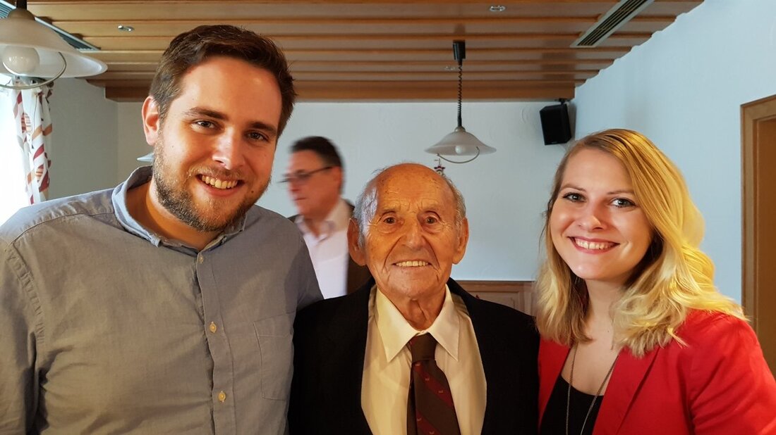 Kaltenbrunn. Einer von Kaltenbrunns ältesten Mitbürgern – der zweit älteste um genau zu sein – feierte am Wochenende seinen 95. Geburtstag. Doch, dass Anton Fichtl nur noch fünf Jahre zum [&hellip;]