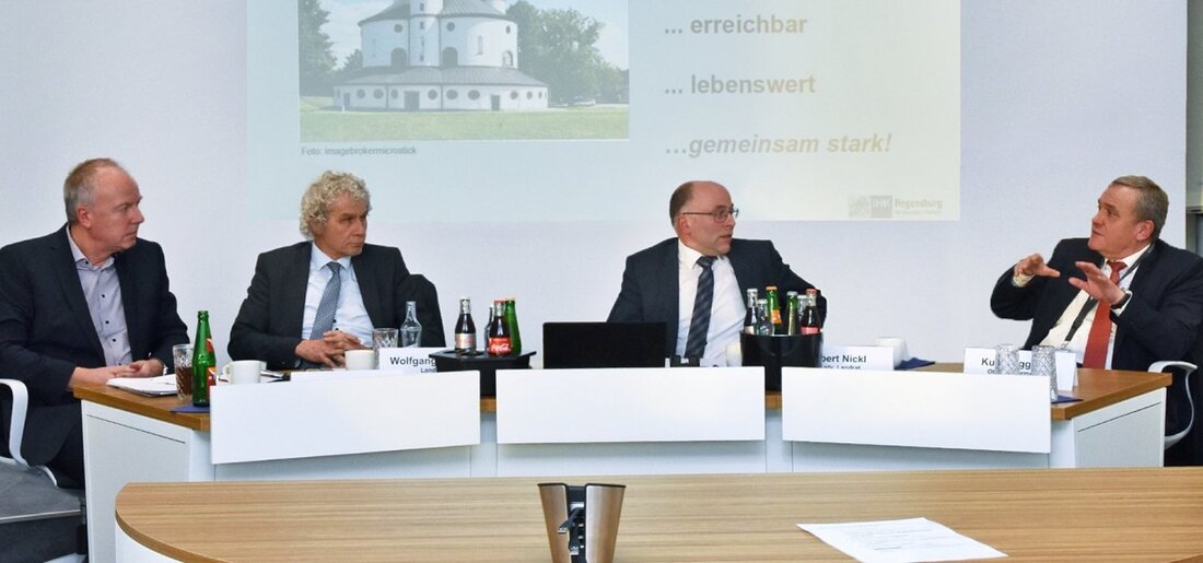 Weiherhammer. Was braucht die Wirtschaft in der Region? Vor kurzem stellte das IHK-Gremium Nordoberpfalz dazu ein Wirtschaftsleitbild vor. Über die Bedürfnisse und Möglichkeiten der Nordoberpfalz diskutierten die Unternehmerinnen und Unternehmer [&hellip;]