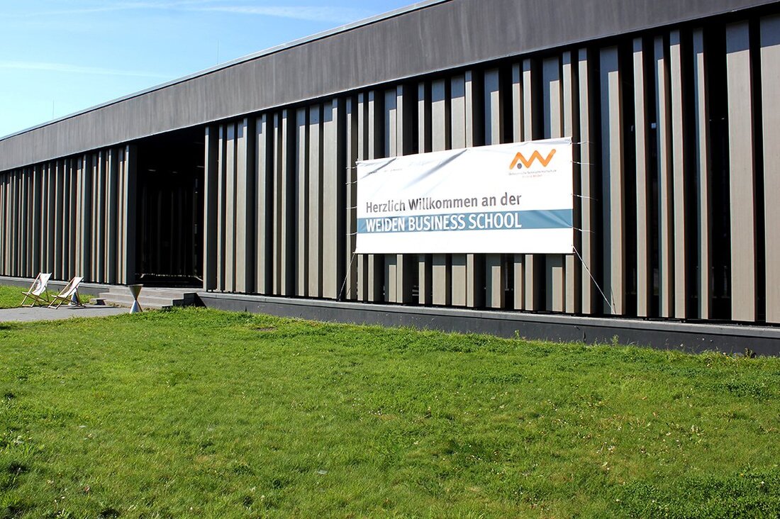Weiden/Amberg. Schadstoffe reduzieren und somit gutes für das Klima tun. Die OTH Amberg-Weiden startet mit verschiedenen Forschungspartnern das Projekt "Reststoff2Kraftstoffe". Dabei werden Abfälle aus der Papierindustrie zur Erzeugung klimafreundlicher Kraftstoffe genutzt. 