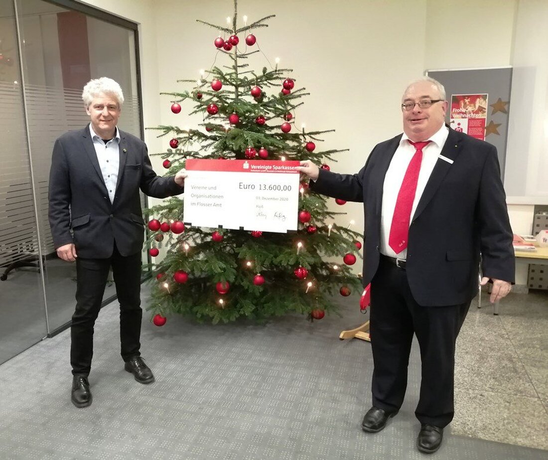 Floß. Eine Spende in Höhe von insgesamt 13.600 Euro haben Vereine, Organisationen und kirchliche Institutionen in der Marktgemeinde Floß erhalten. Die Vereinigte Sparkassen Eschenbach i.d.OPf. Neustadt a.d.Waldnaab Vohenstrauß unterstützt in [&hellip;]
