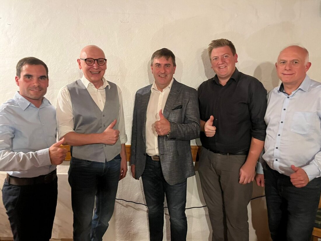 Kirchenthumbach. Ewald Plößner (CWG) gewinnt mit 60% die Bürgermeisterwahl gegen Dominik Fraunholz (CSU). Die Wahlbeteiligung lag bei 76,5%.