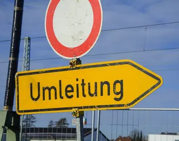 Vollsperrung der Ortsdurchfahrt in Meerbodenreuth wegen Kanalarbeiten