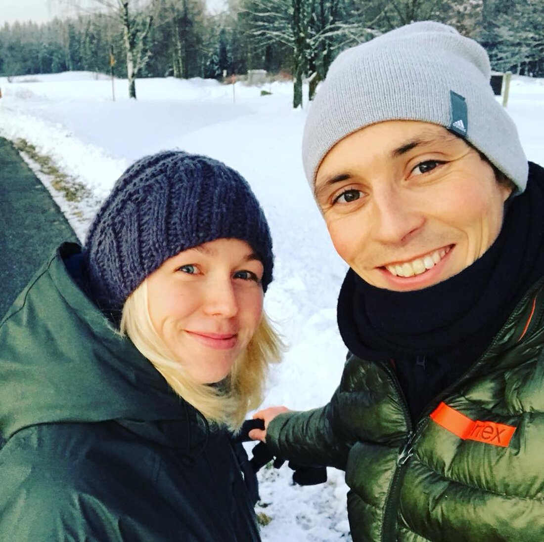 Flossenbürg. Im Moment ist Eric Frenzel bei seiner Familie – und genießt die Zeit, bis es wieder ins Wettkampflager geht. Währenddessen verlegt er mit seinen Söhnen Philipp und Leopold die [&hellip;]