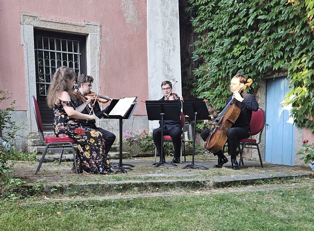 Wurz. Das Ševčík Quartett begeisterte am Samstag, 8. August 2026, bei den 39. Wurzer Sommerkonzerten mit glasklarer, frischer und hochvirtuoser Kammermusik. Der Andrang war so groß, dass zusätzliche Stühle aufgestellt wurden.