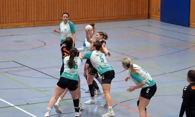 Krimi in Amberg: HSG-Damen geben sicheren Vorsprung aus der Hand