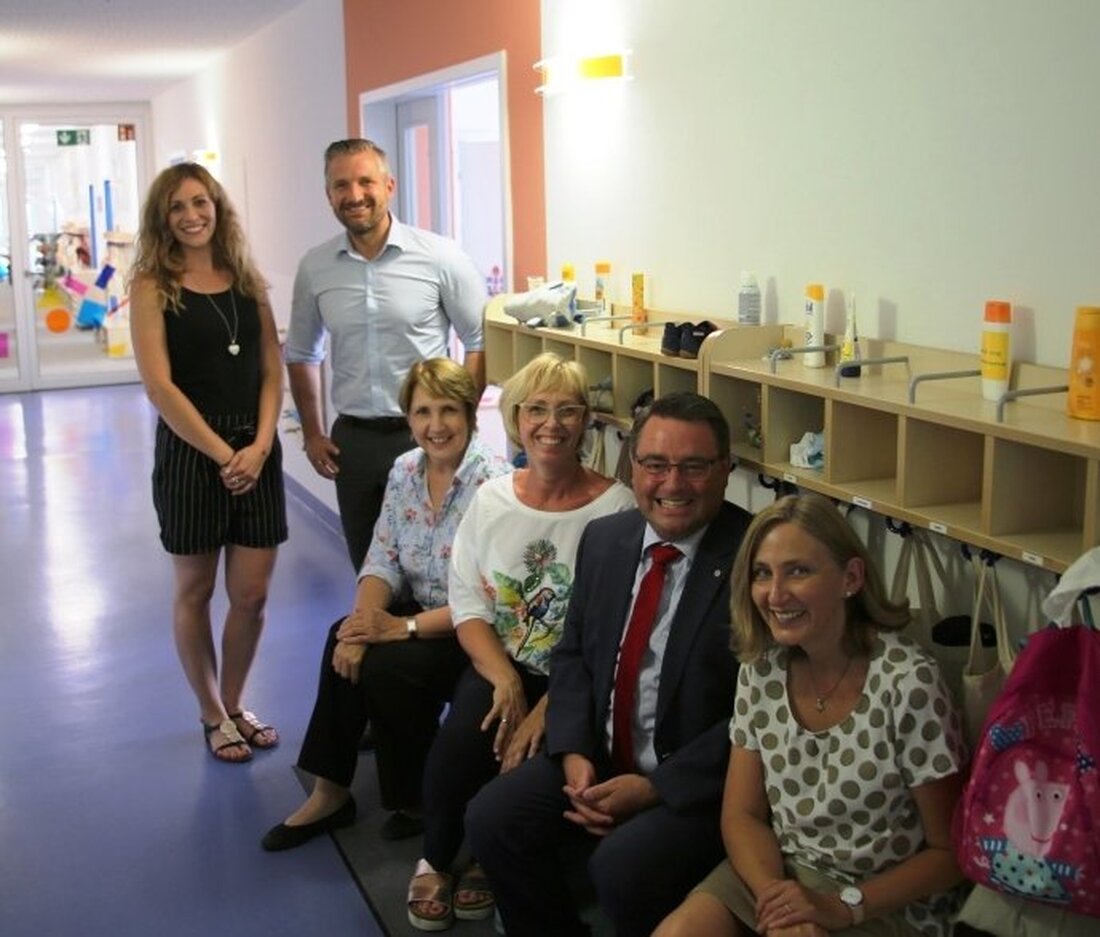 Weiden. Die Landtagsabgeordnete Annette Karl, SPD, hat die Johanniter-Kinderkrippe „Klinikzwerge“ in Weiden besucht. In ihrem Gespräch mit Johanniter-Regionalvorstand Martin Steinkirchner, Stadträtin Sabine Zeidler, Johanniter-Krippenleiterin Daniela Dehling und Hauptabteilungsleiter Personalwesen an [&hellip;]