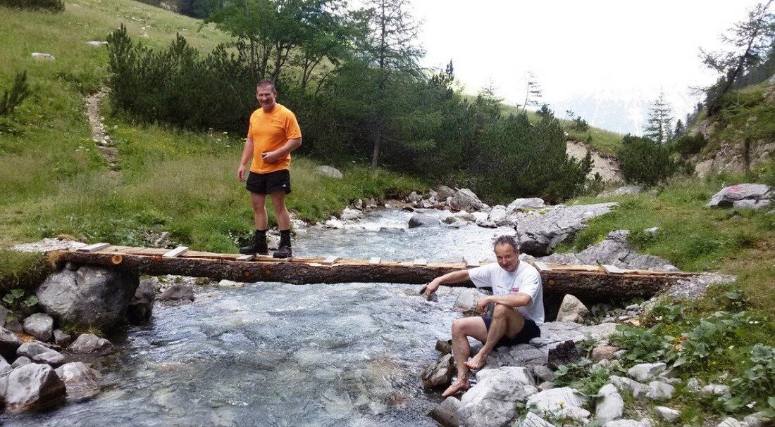 Weiden. Sechs Nordoberpfälzer haben sich einer besonderen Herausforderung gestellt: Sie sind zu Fuß von Oberstdorf bis zum Gardasee gegangen. In vier Etappen erfüllten sich die Wanderer ihren Traum.  Die sechs [&hellip;]