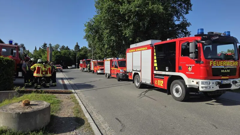 Großaufgebot der Feuerwehren bei Witron in Parkstein