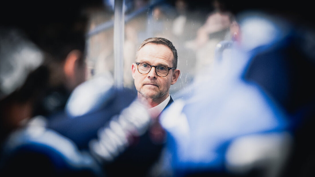 Weiden. Die Blue Devils Weiden und ihr sportlicher Leiter Jürgen Rumrich gehen nach der Saison getrennte Wege. Der 55-Jährige informierte den Club, dass er zur kommenden Spielzeit eine neue sportliche Herausforderung anstrebt, sein zukünftiges Engagement aber noch nicht final entschieden ist.