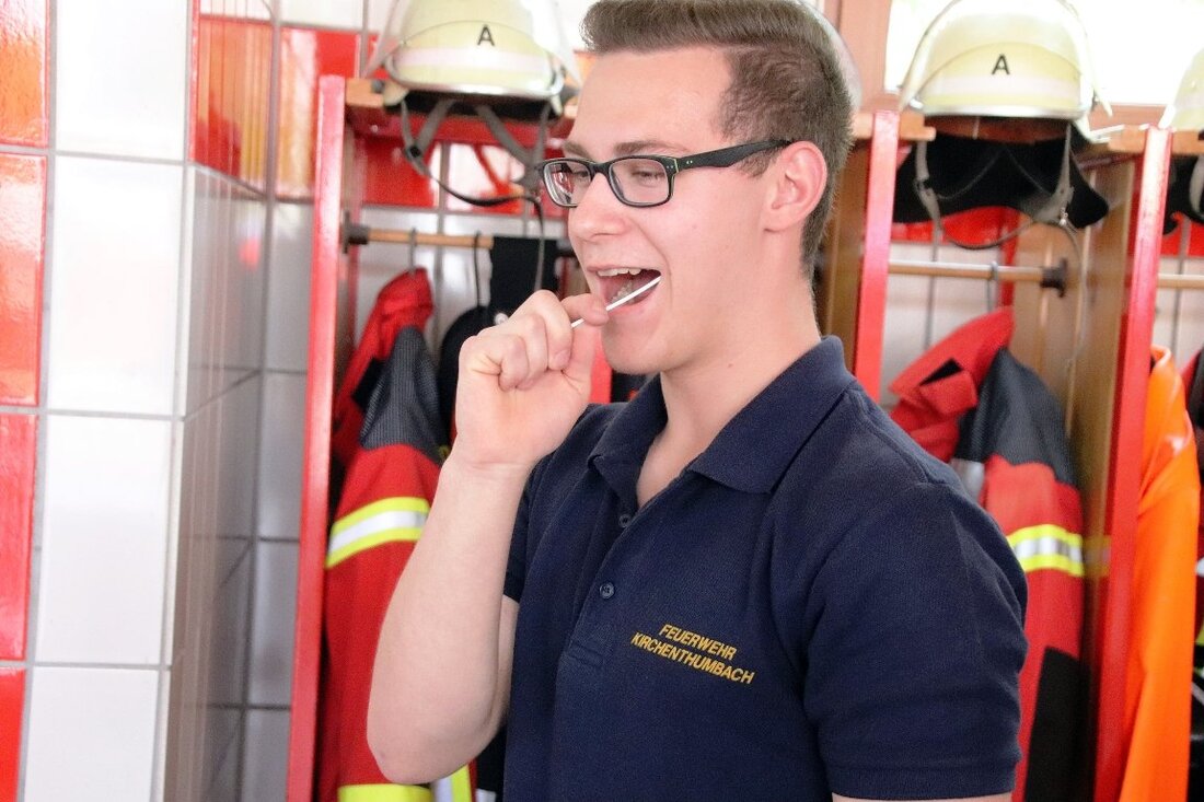 Kirchenthumbach. Das Ergebnis der Typisierungsaktion in Kirchenthumbach kann sich sehen lassen: 85 potentielle Stammzellspender ließen sich am Wochenende registrieren.  Von Jürgen Masching „Ich bin richtig stolz auf das, was wir [&hellip;]