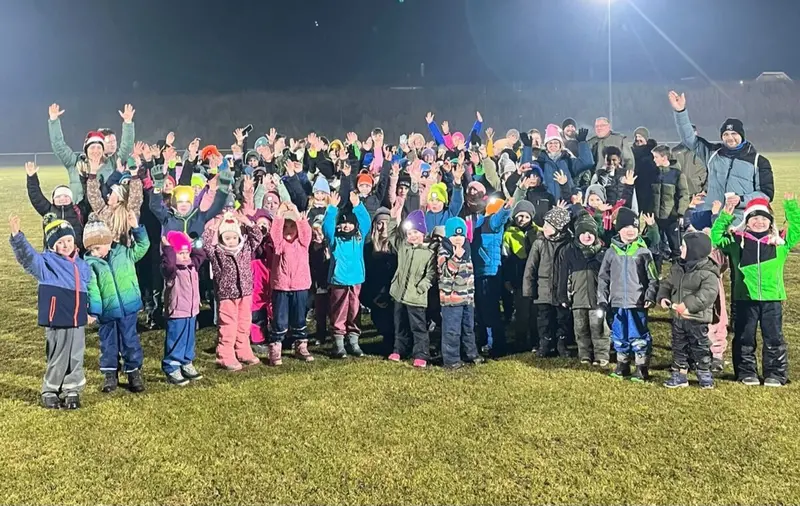 Tolle Sache: Weihnachtsfeier des engagierten TSV begeistert 118 Kinder in Eslarn