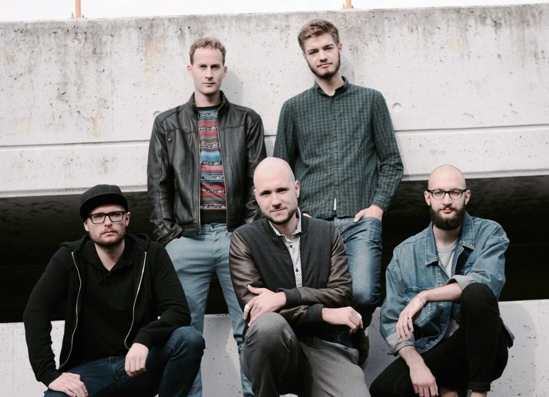 Weiden. So langsam aber sicher steigt die Anspannung bei den 404 Whizzkids. Nach der Videopremiere zur ersten Single stellt die Band nun ihr neues Album “Disaccorded” vor. Psst.. ihr könnt [&hellip;]